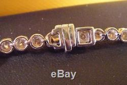 Goldsmiths 9ct Gold 2.0ct tw Diamond Tennis Bracelet