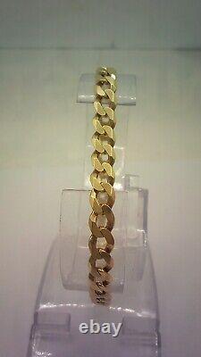 Hallmarked 9ct Gold Curb Bracelet 8 in Length. (D)