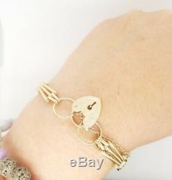 Ladies Gate Bracelet 9ct Yellow Gold with heart clasp 18.5cm Preloved RRP $1190