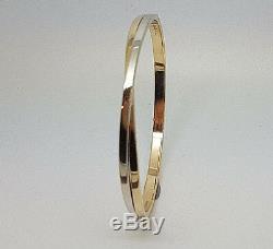 Lovely 9ct Gold 2 x Colour Ladies Oval Bangle. Goldmine Jewellers