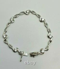 Lovely 9ct White Gold & CZ Bracelet