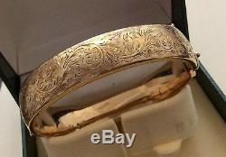 Lovely Ladies Full Hallmarked Vintage 9ct Gold Wide Patterned Bangle Bracelet