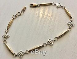 Lovely Ladies Very Fancy Link Two Colour 9CT Gold Bracelet Pretty