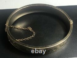 Lovely Vintage 9ct Gold Bangle, - 18.61g