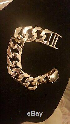 Mens 9ct Gold Very Heavy Curb Bracelet. 290 Grams. 9 1/2 Inch. Reduced price