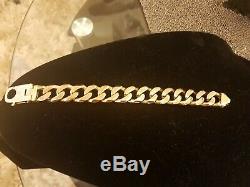 Mens Heavy 9ct Gold Curb Bracelet. 137 Grams. 9 Inch