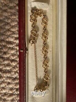 Modern design Gold Bracelet 9 Carat Gold hallmarked Ladies Bracelet with safety