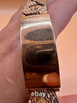 Pre Owned 9ct Yellow Gold Solid Hammered Style Gents Id Bracelet SC5