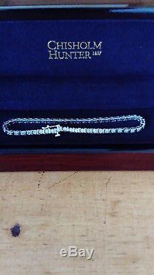 Pretty and elegant 9ct White Gold, 1ct Diamond Tennis Bracelet