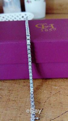 Pretty and elegant 9ct White Gold, 1ct Diamond Tennis Bracelet