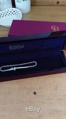 Pretty and elegant 9ct White Gold, 1ct Diamond Tennis Bracelet