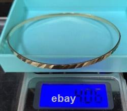 Solid 9ct Yellow Gold Bangle Bracelet. Vintage 1960s. 4.0 grams