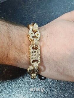 Star & Bar 9ct Gold Bracelet 72.6 grams Men's HEAVY SOLID Patterned