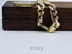 Stunning 9ct Solid Gold Curb Chain Bracelet. Strong Clasp. Hallmark. Great Cond