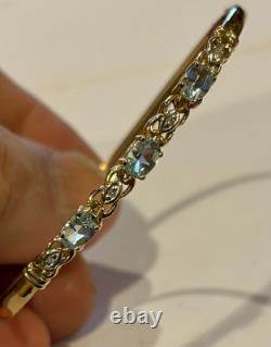 Stunning 9ct gold diamond And Aquamarine Bangle, bracelet, 4.9 gr