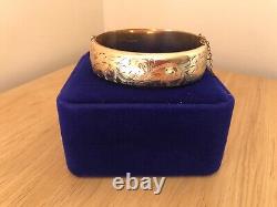 Superb 9ct Yellow 1/5th Gold Metal Core Floral Cut Hinged Bangle/Bracelet & Box