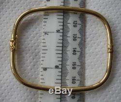 Unusual rectangular shape 3mm 9ct gold 375 hinged bangle 4.74gm