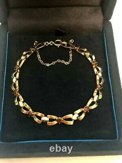 Vintage 9ct Gold Bow Bracelet set with Garnets Birmingham 1965 7.9g Boxed