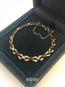 Vintage 9ct Gold Bow Bracelet set with Garnets Birmingham 1965 7.9g Boxed