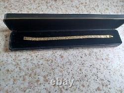 Womans 9ct gold bracelet, weighs approx 7.62 grams Xmas gift