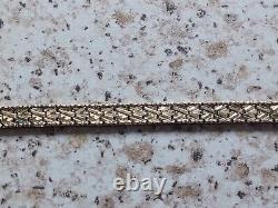 Womans 9ct gold bracelet, weighs approx 7.62 grams Xmas gift