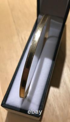 Women's 9ct Solid Yellow Gold Bracelet ladies plain Slave Bangle. 6.1grams