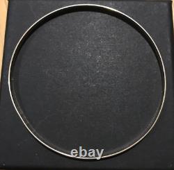 Women's 9ct Solid Yellow Gold Bracelet ladies plain Slave Bangle. 6.1grams