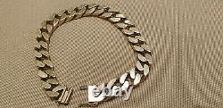 Wow Heavy Solid 9ct Gold Curb Link Bracelet Full Uk H, Marks 63. Grams Weight