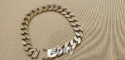 Wow Heavy Solid 9ct Gold Curb Link Bracelet Full Uk H, Marks 63. Grams Weight